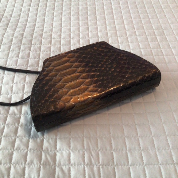 Melian Evening Purse in black faux croc w/gold detail. Detachable strap 10x5x2 - Picture 1 of 4